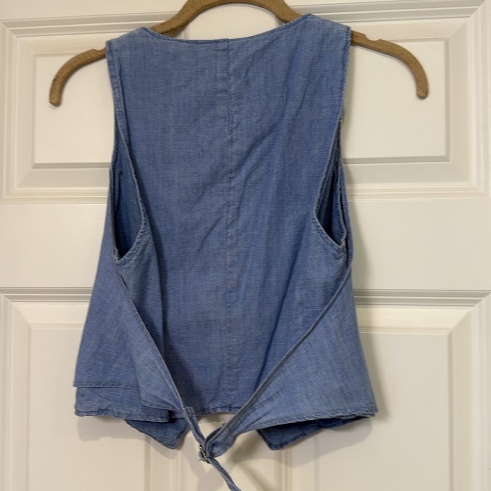 Zara Chambray Vest - Picture 4 of 5